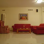 Continental Palace فندق