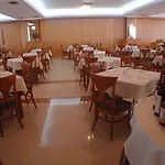 Continental Palace 4* Pszalídi