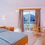 Continental Palace Ξενοδοχείο 4*